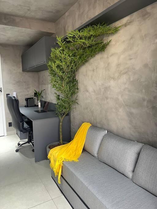 Executivo A 230m Do Metro Brooklin Apartamento *